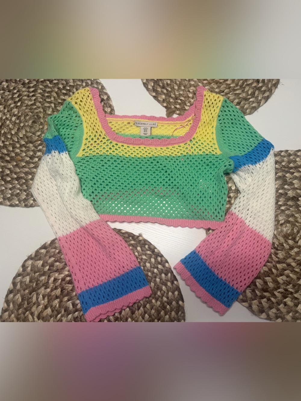 Colorful top